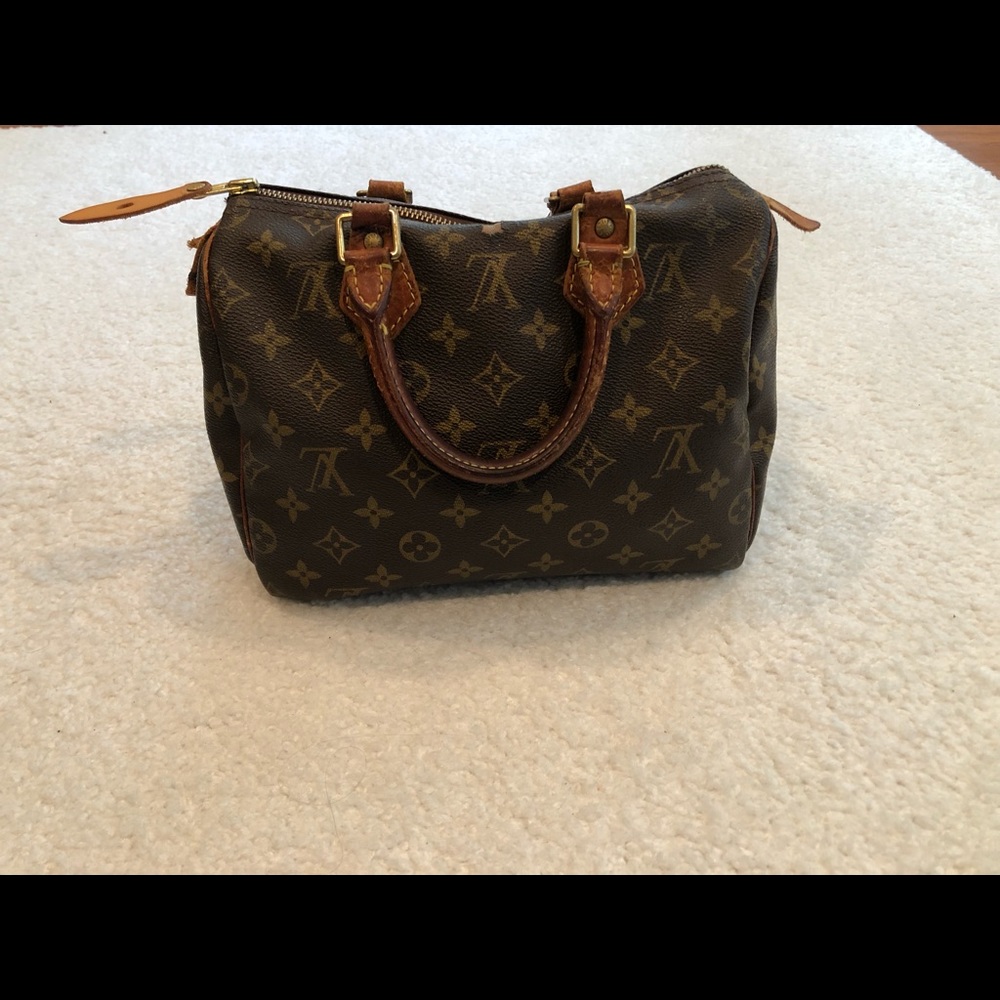 SOLD::::::::::Vintage Louis Vuttion Speedy